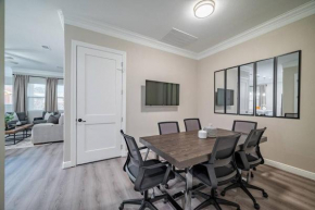 Pet friendly, Large Work Space, Gated Community